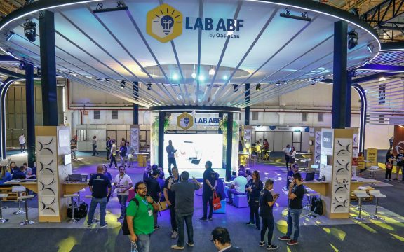 Startups de varejo marcam presença na ABF Franchising Expo